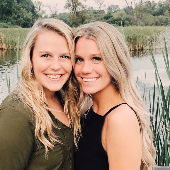 Meet your Posher, Ashlynn - Picture 1 of 1